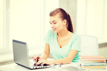 Как организован процесс обучения в АНПОО «Национальный социально-педагогический колледж»?